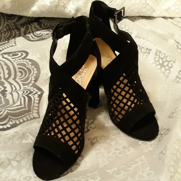 Shoes - Picture 2 of 2